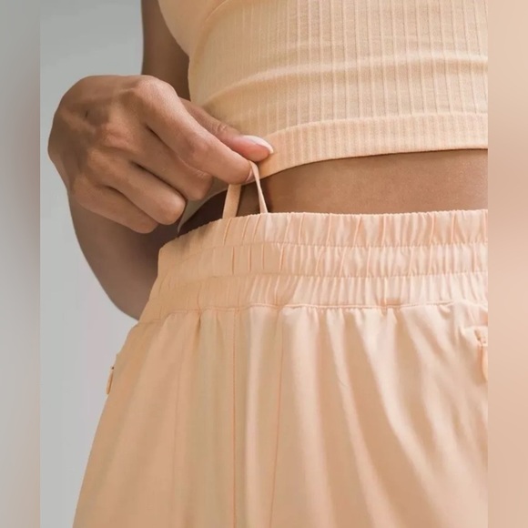 Lululemon Size 4 Swift Mid-Rise Wide-Leg Pant Full Length Peach Bellini (a3 - Picture 3 of 16